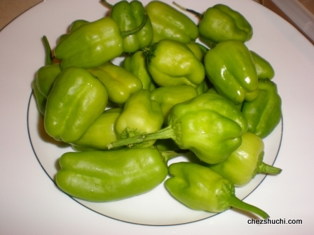 serrano chili slit making